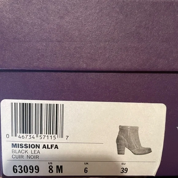 Clarks Indigo Leather Mission Alfa Bootie - Picture 3 of 5